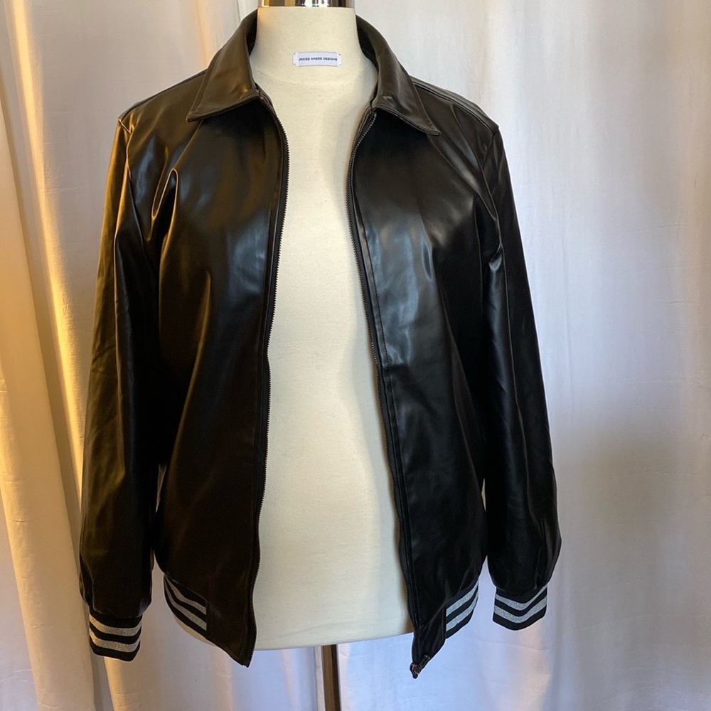 SHEIN Vegan leather, collared bomber jacket with Zipper